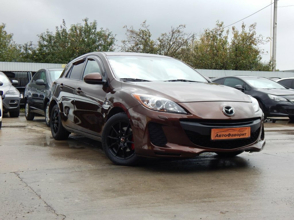 Mazda 3, 2012